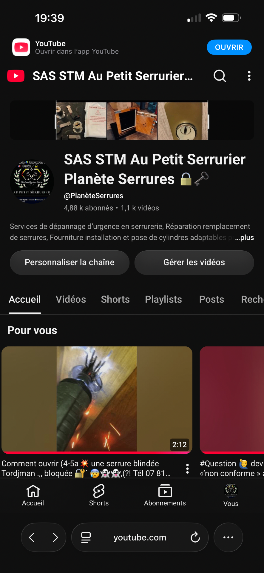 Page d'accueil de la chaîne YouTube SAS STM Au Petit Serrurier Planète Serrures avec 4,88 k abonnés et 1,1 k vidéos